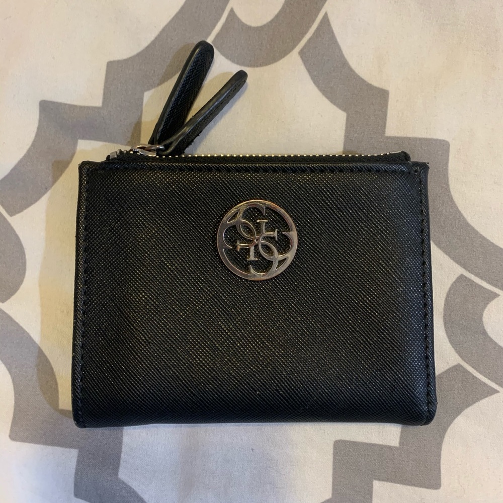 Guess Wallet